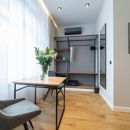 סופוט Riva Apartments By Oneapartments מראה חיצוני תמונה